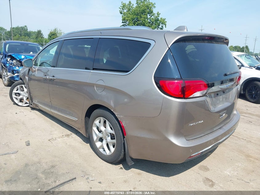 Vin: 2c4rc1eg0jr321411, lot: 46269543, chrysler pacifica touring l plus 20183