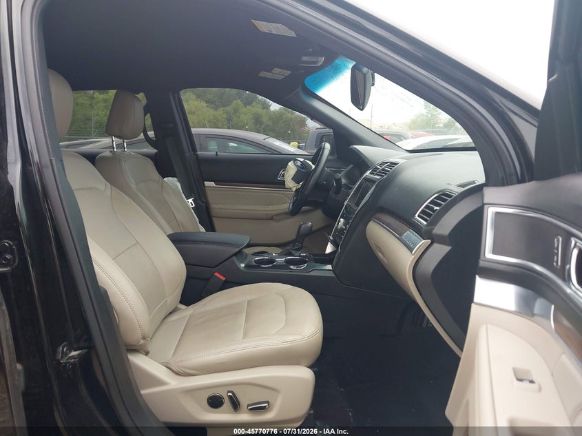 2018 FORD EXPLORER auction photo 5