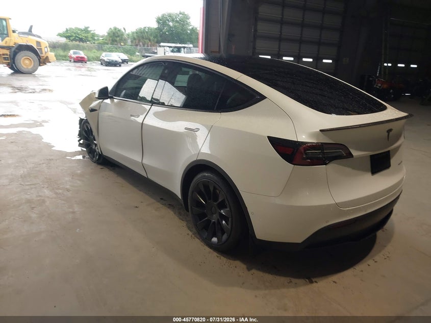 2021 TESLA MODEL Y auction photo 3