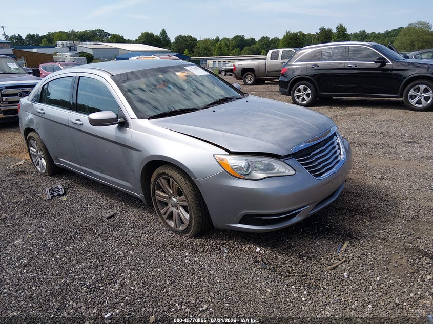 Vin: 1c3ccbbb3dn694839, lot: 46269635, chrysler 200 touring 2013 img_1