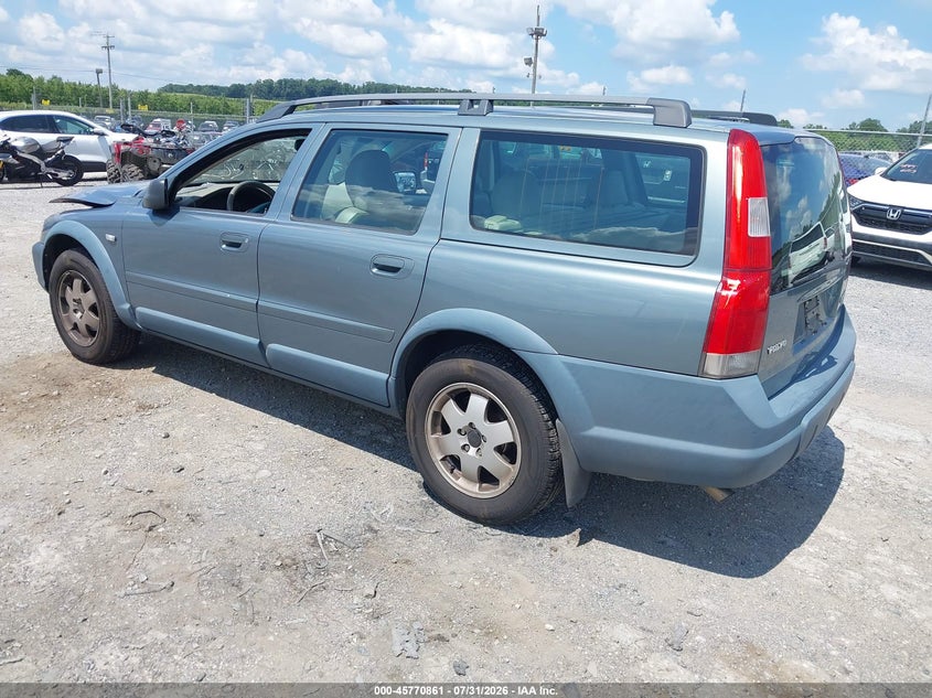 2002 VOLVO V70 auction photo 3