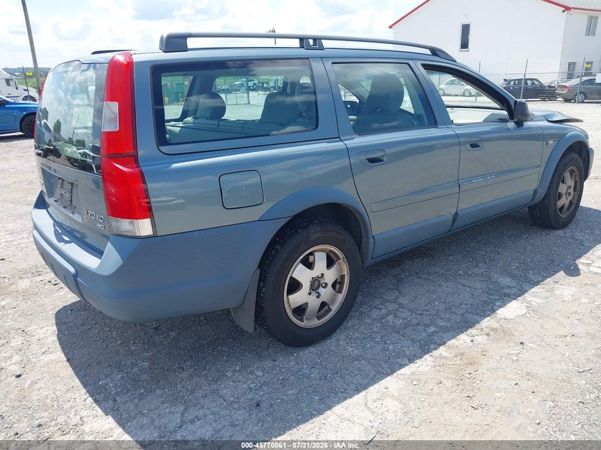 2002 VOLVO V70 auction photo 4