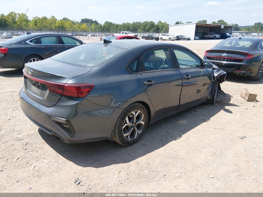 2021 KIA FORTE auction photo 4