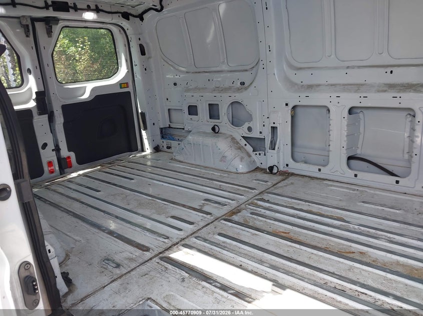2020 FORD TRANSIT-150 auction photo 8