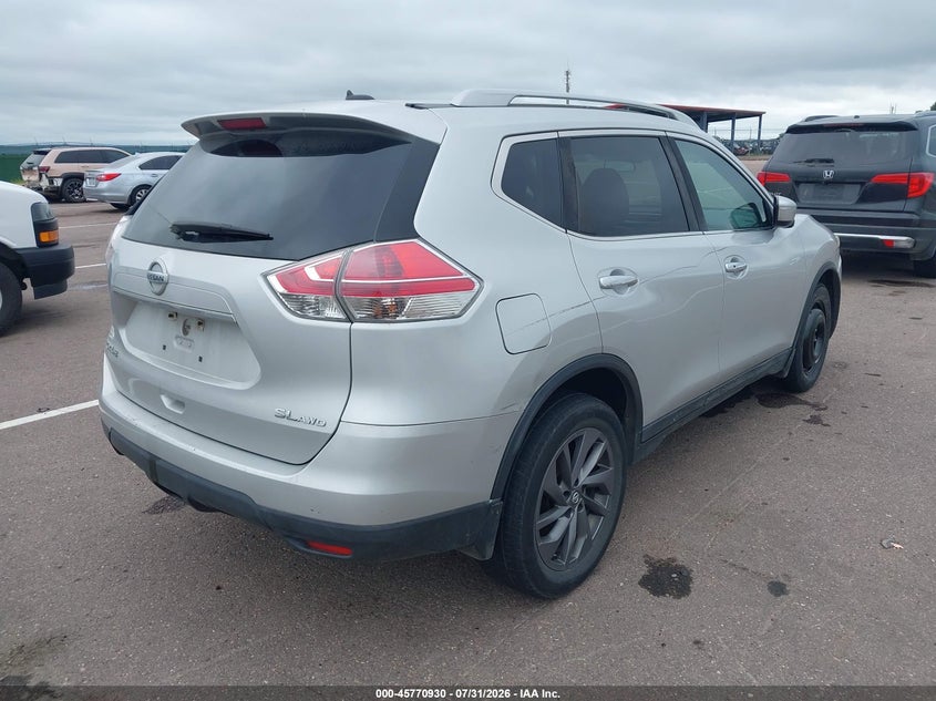 2016 NISSAN ROGUE auction photo 4