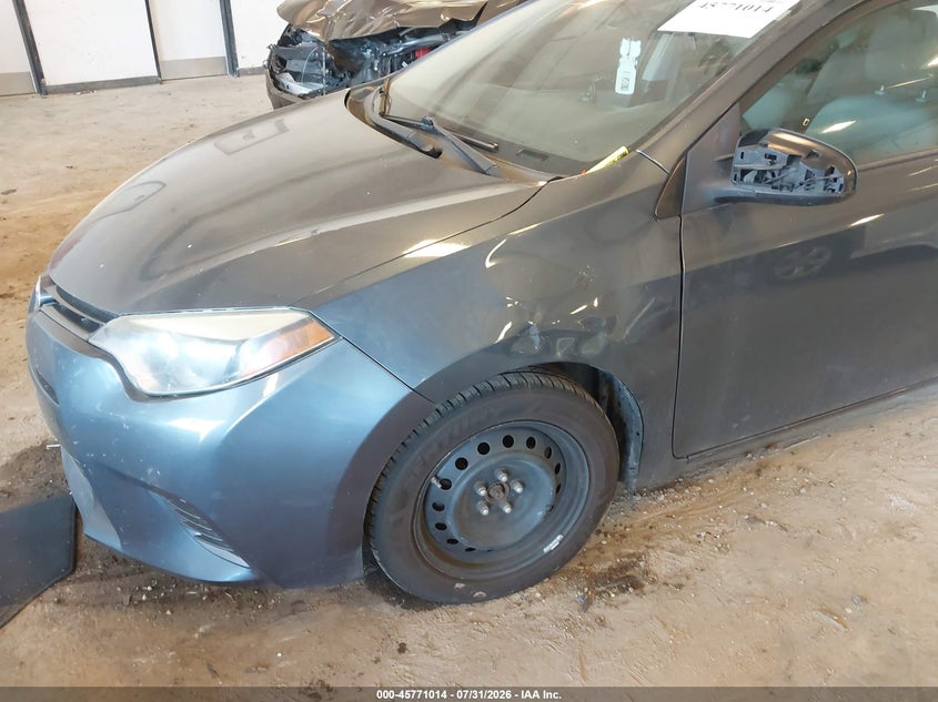 2015 TOYOTA COROLLA auction photo 6