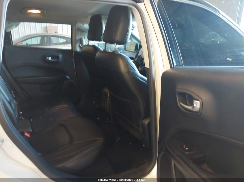 2018 JEEP COMPASS auction photo 8