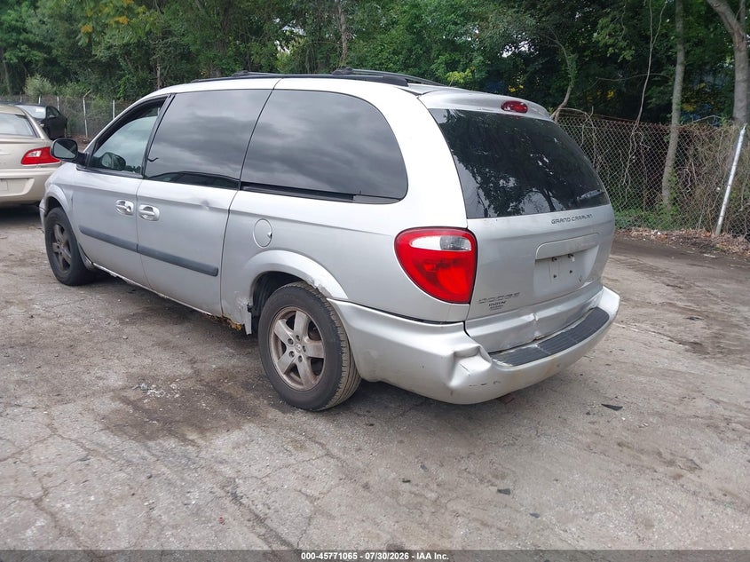 2005 DODGE GRAND CARAVAN auction photo 3