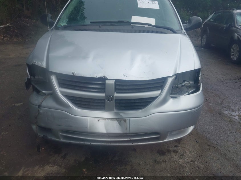 2005 DODGE GRAND CARAVAN auction photo 6