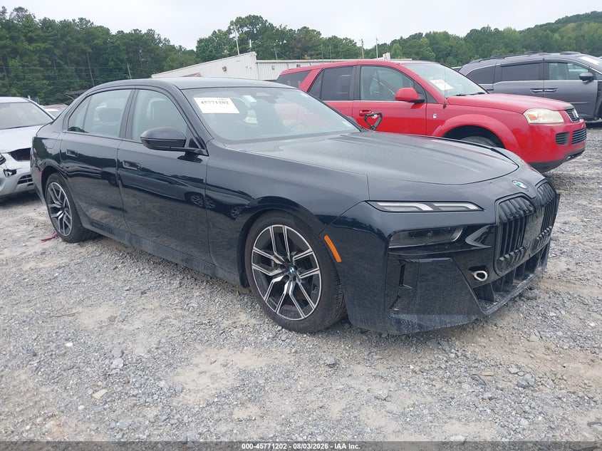 2026 BMW 740I auction photo 1