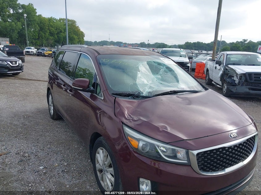 2015 KIA SEDONA auction photo 6
