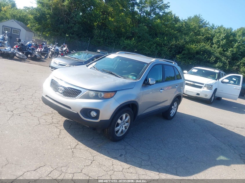 Vin: 5xyktca63dg335130, lot: 46269993, kia sorento lx 20132