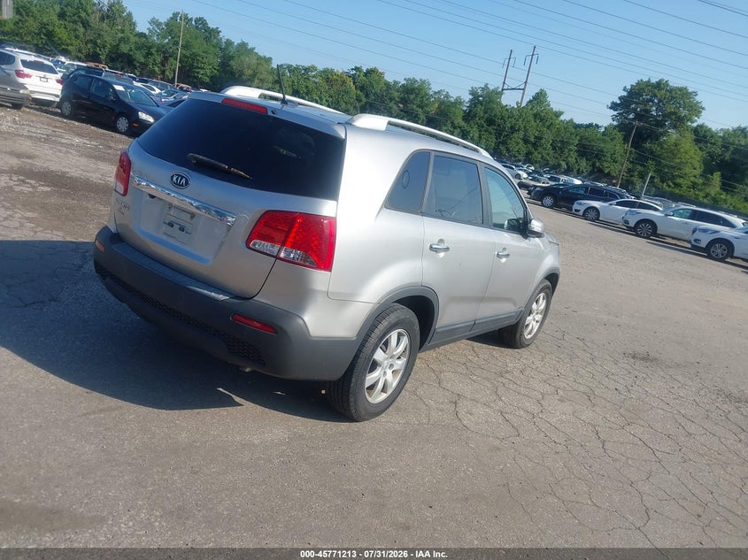 Vin: 5xyktca63dg335130, lot: 46269993, kia sorento lx 20134