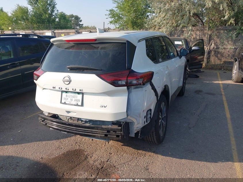 Vin: jn8bt3baxpw408251, lot: 46270015, nissan rogue sv fwd 20234
