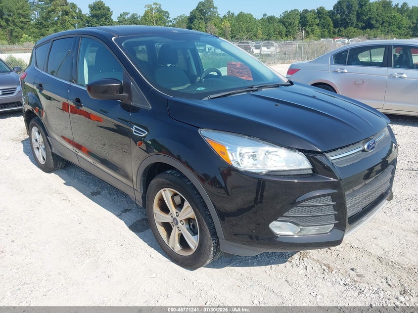 Vin: 1fmcu9gx0dud39988, lot: 46270021, ford escape se 2013 img_1