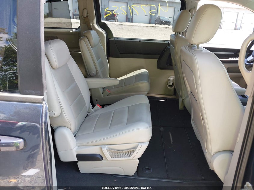 2008 DODGE GRAND CARAVAN auction photo 8