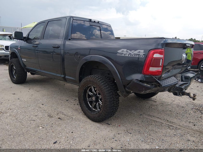 Vin: 3c6ur5flxlg251248, lot: 46270072, ram 2500 laramie  4x4 6'4 box 20203