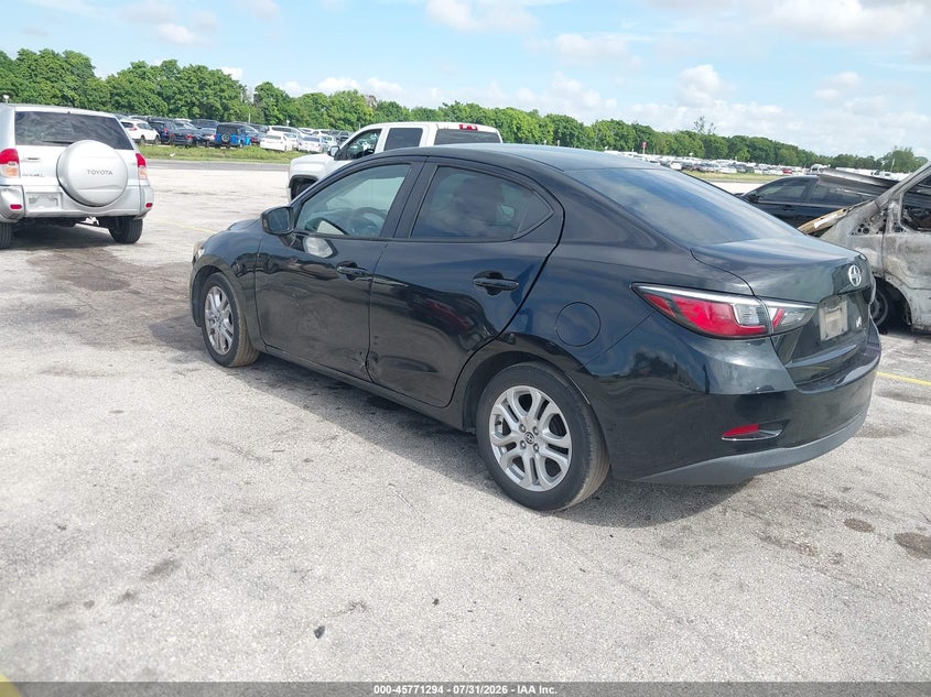 2016 SCION IA auction photo 3