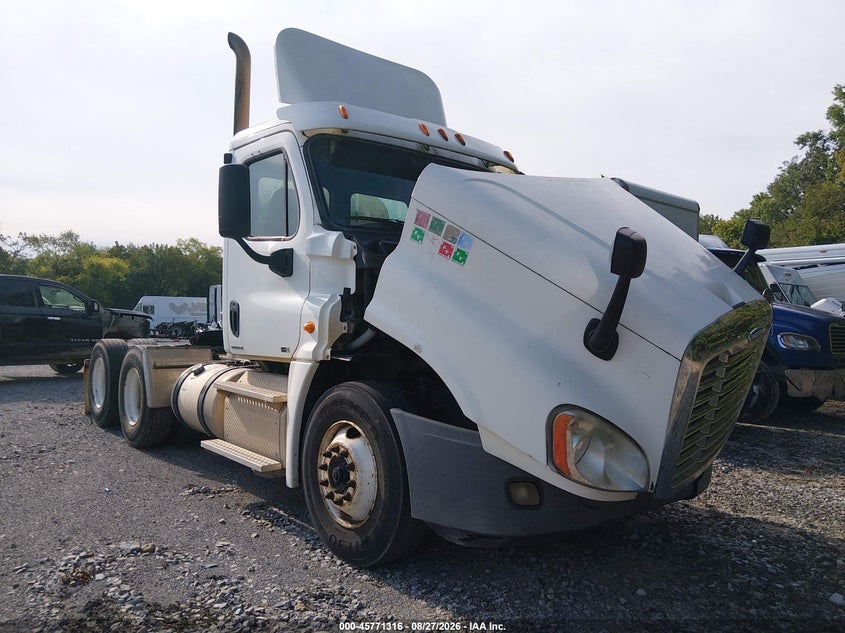 2011 FREIGHTLINER CASCADIA 125 auction photo 1