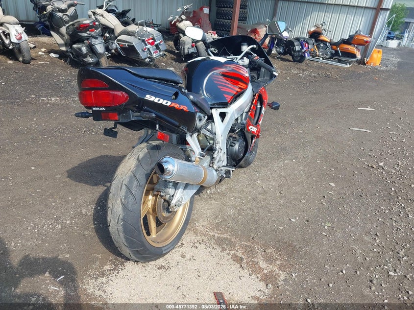 1998 HONDA CBR900 auction photo 4