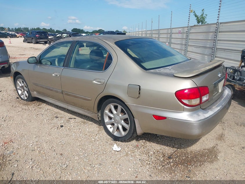 2002 INFINITI I35 auction photo 3