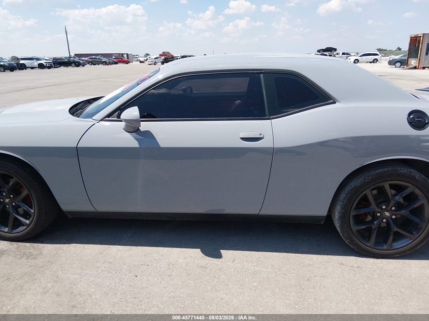DODGE CHALLENGER - zdjęcie 14