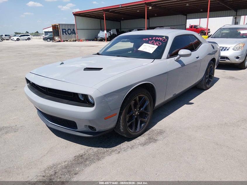 DODGE CHALLENGER - zdjęcie 2