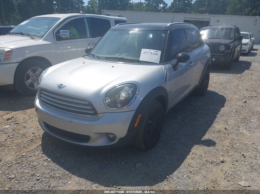 2014 MINI COUNTRYMAN auction photo 2