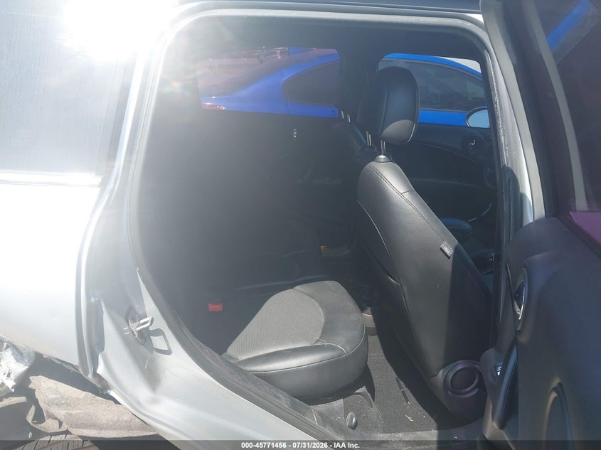 2014 MINI COUNTRYMAN auction photo 8