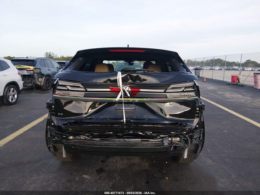 2026 Volkswagen Atlas Cross Sport (VIN: 1V2DC2CA7TC210122)