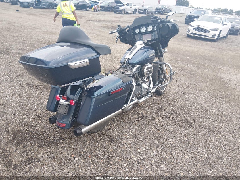 2016 HARLEY-DAVIDSON FLHXS auction photo 4