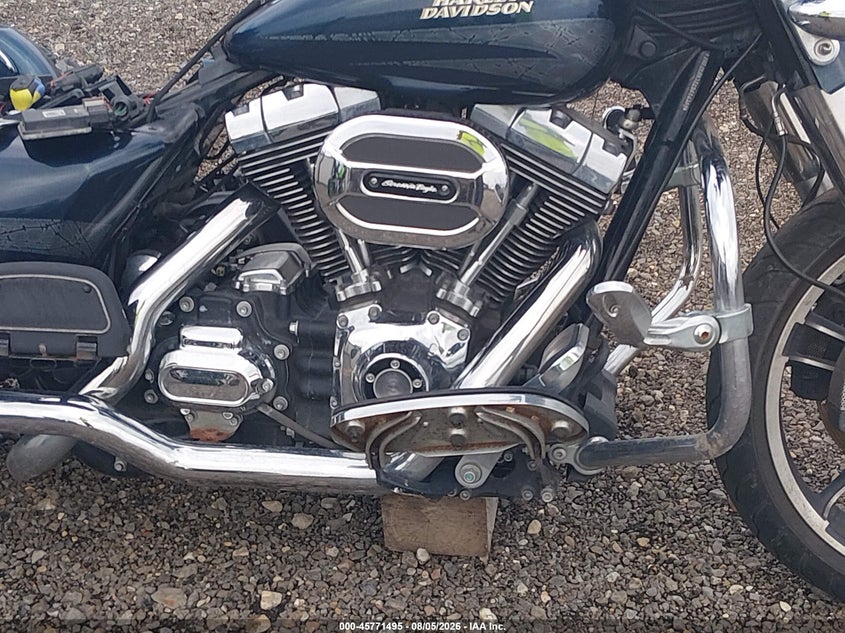 2016 HARLEY-DAVIDSON FLHXS auction photo 8