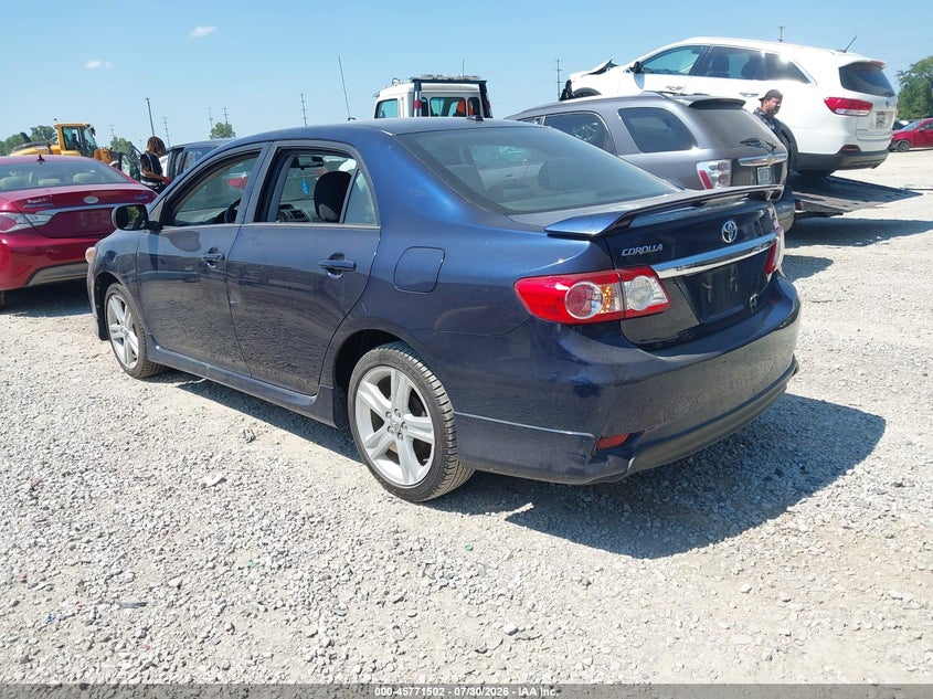 Vin: 2t1bu4ee3dc988959, lot: 46270282, toyota corolla s 20133