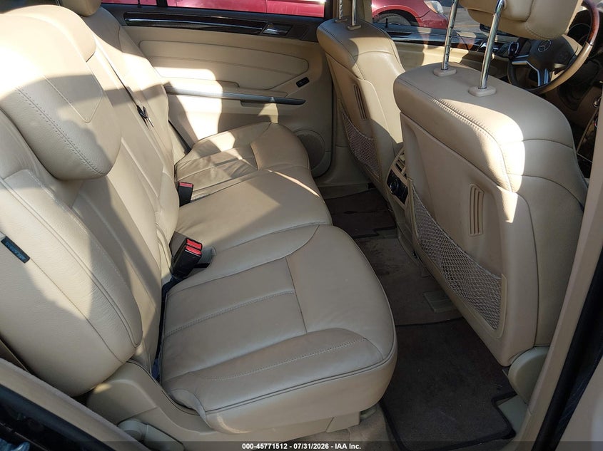 2011 MERCEDES-BENZ GL 550 auction photo 8