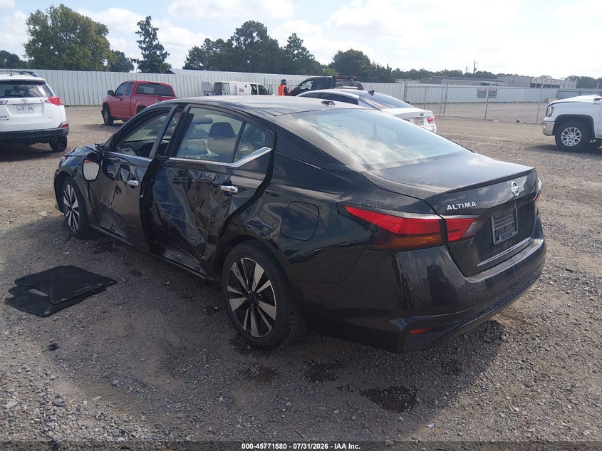 Vin: 1n4bl4dv5mn388273, lot: 46270360, nissan altima sv fwd 20213