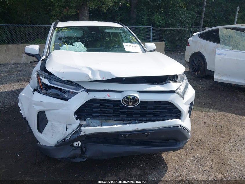 2023 TOYOTA RAV4 auction photo 6