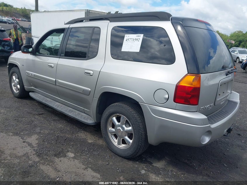 2004 GMC ENVOY XL auction photo 3