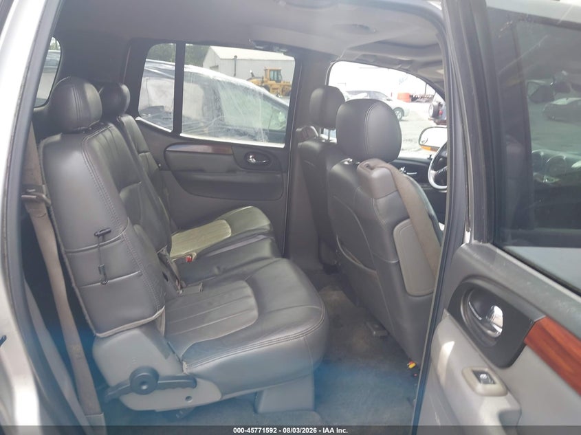 2004 GMC ENVOY XL auction photo 8