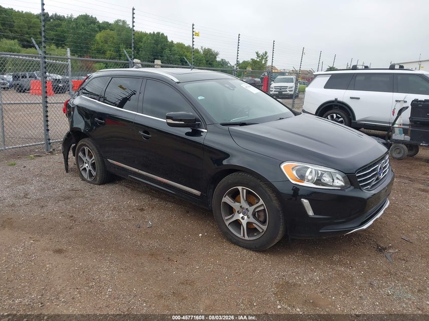 VOLVO XC60 - zdjęcie 1
