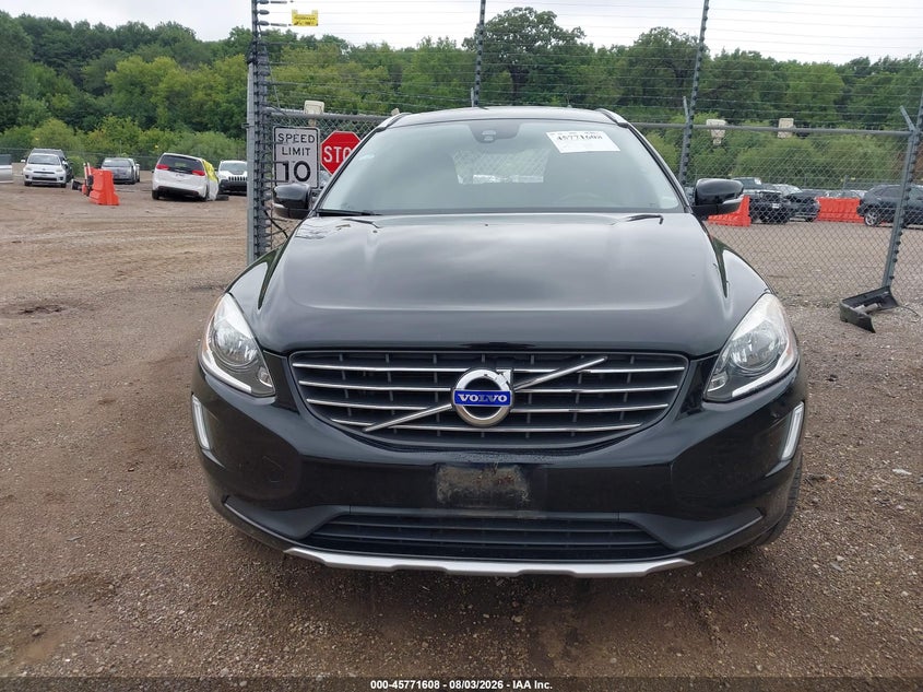 VOLVO XC60 - zdjęcie 12