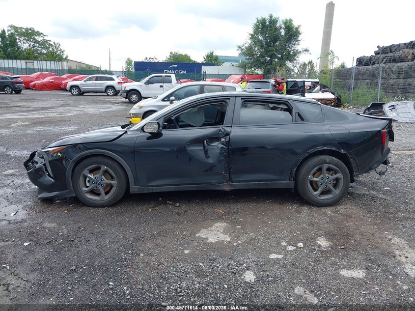 2025 KIA K4 SEDAN 2.0L I-4 DOHC, VVT, 147HP