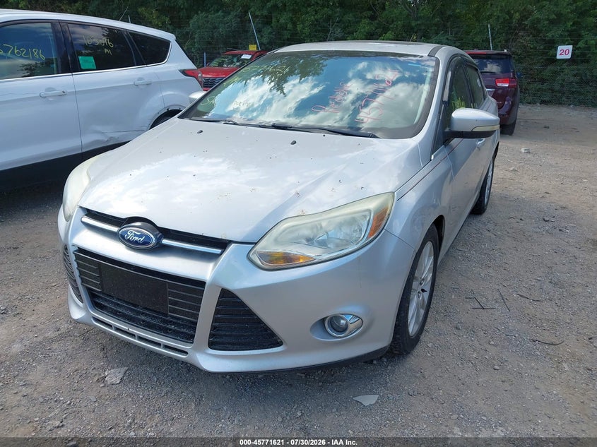 Vin: 1fahp3h23cl337678, lot: 46270401, ford focus sel 20122