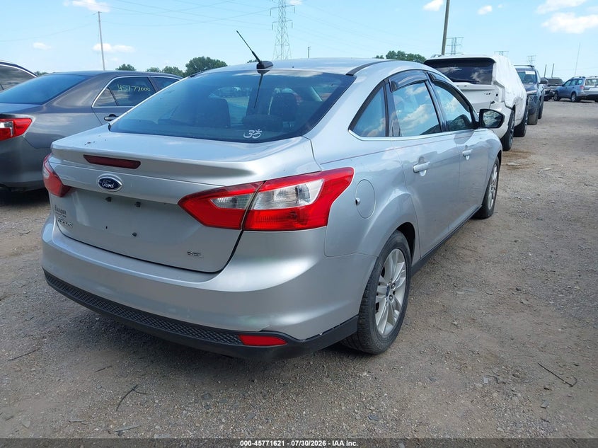 Vin: 1fahp3h23cl337678, lot: 46270401, ford focus sel 20124