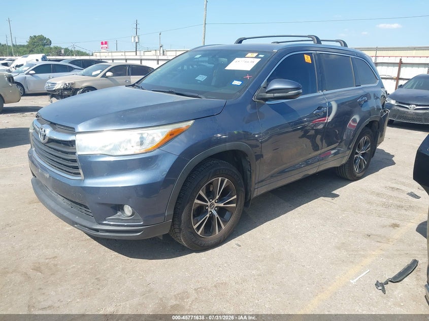 TOYOTA HIGHLANDER - zdjęcie 2