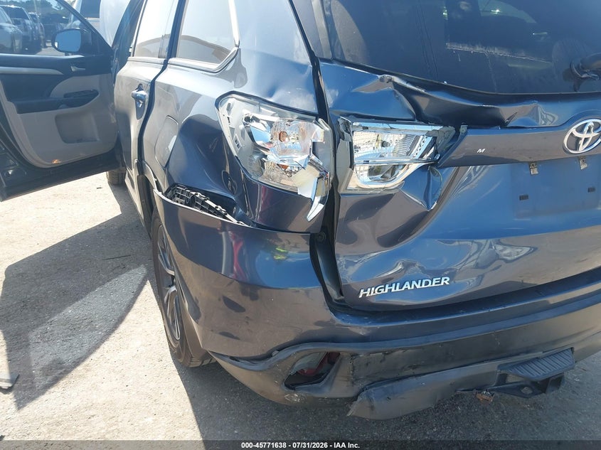 TOYOTA HIGHLANDER - zdjęcie 6