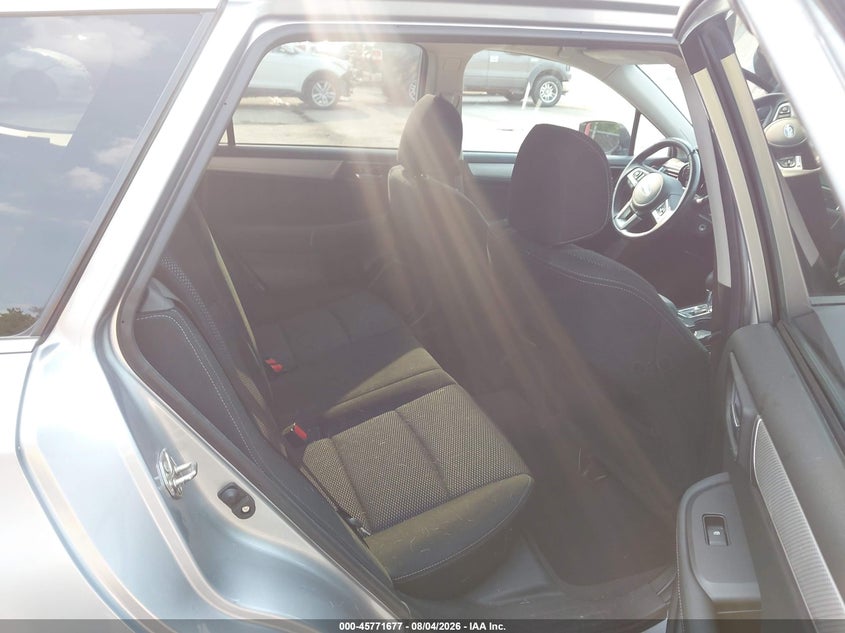 2017 SUBARU OUTBACK auction photo 8