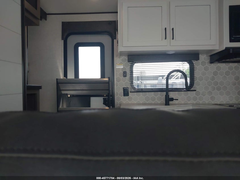 2024 JAYCO JAY FLIGHT auction photo 8