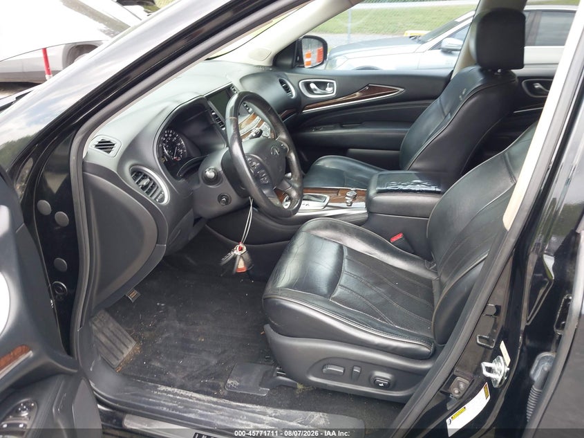 2013 INFINITI JX35 auction photo 5