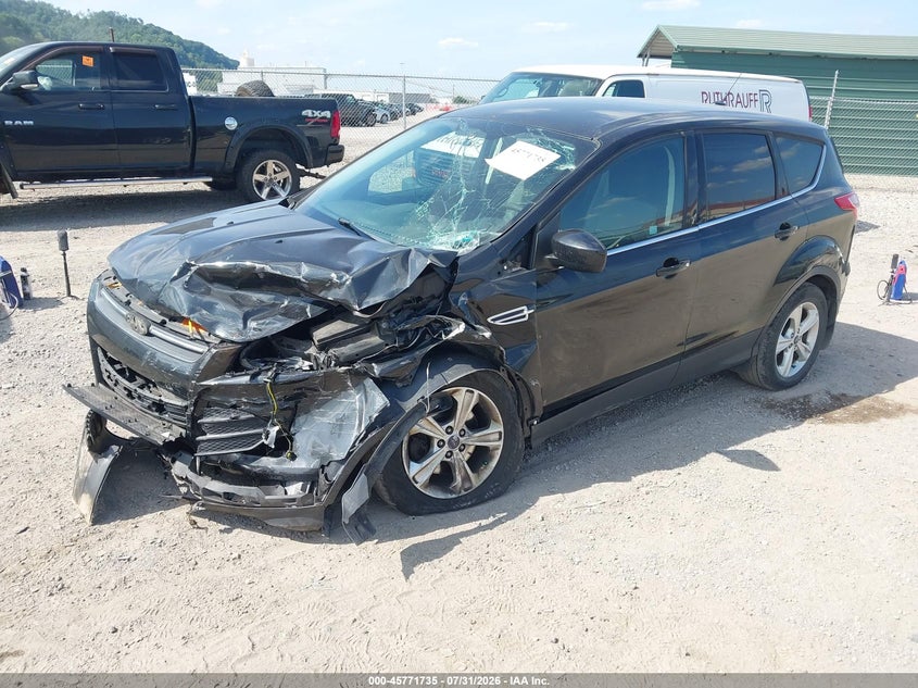 Vin: 1fmcu9gx4fuc58625, lot: 46270515, ford escape se 20152