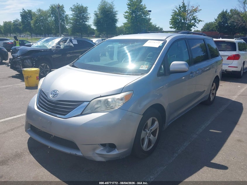Vin: 5tdkk3dc9ds323815, lot: 46270551, toyota sienna le v6 8 passenger 20132